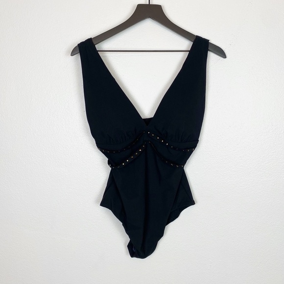 New! Amoressa Romancing The Stone Lupita Plunge Stud Waist One Piece Swimsuit - Picture 4 of 7